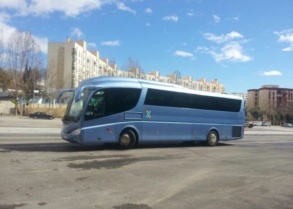 Autobús de 55 personas. Imagen 1